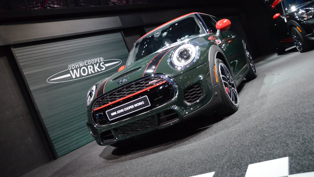 2015 Mini Cooper S v John Cooper Works – what’s the difference? | evo