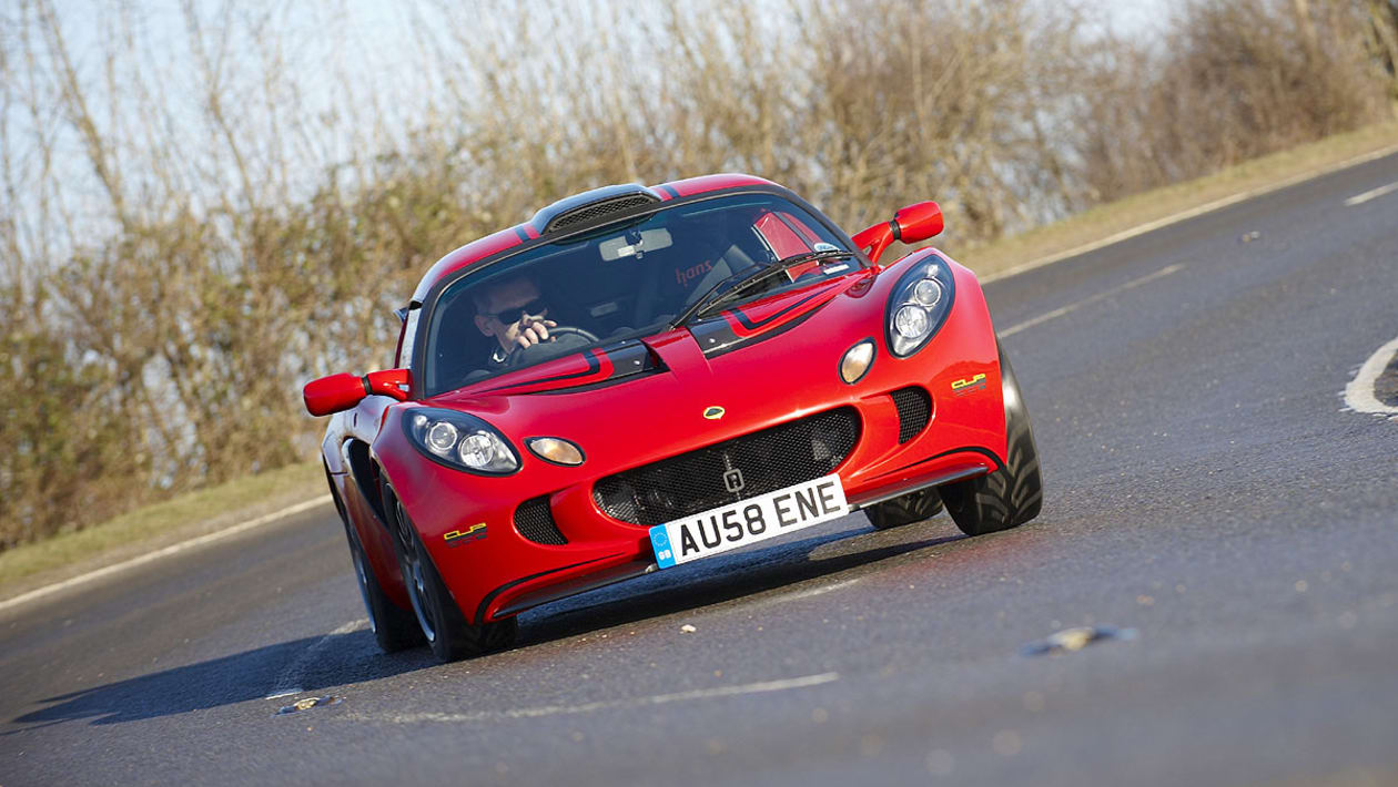 Lotus exige вид спереди