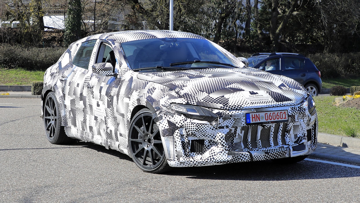 2022 Ferrari Purosangue Spied New Details Emerge Of V12 Suv Evo