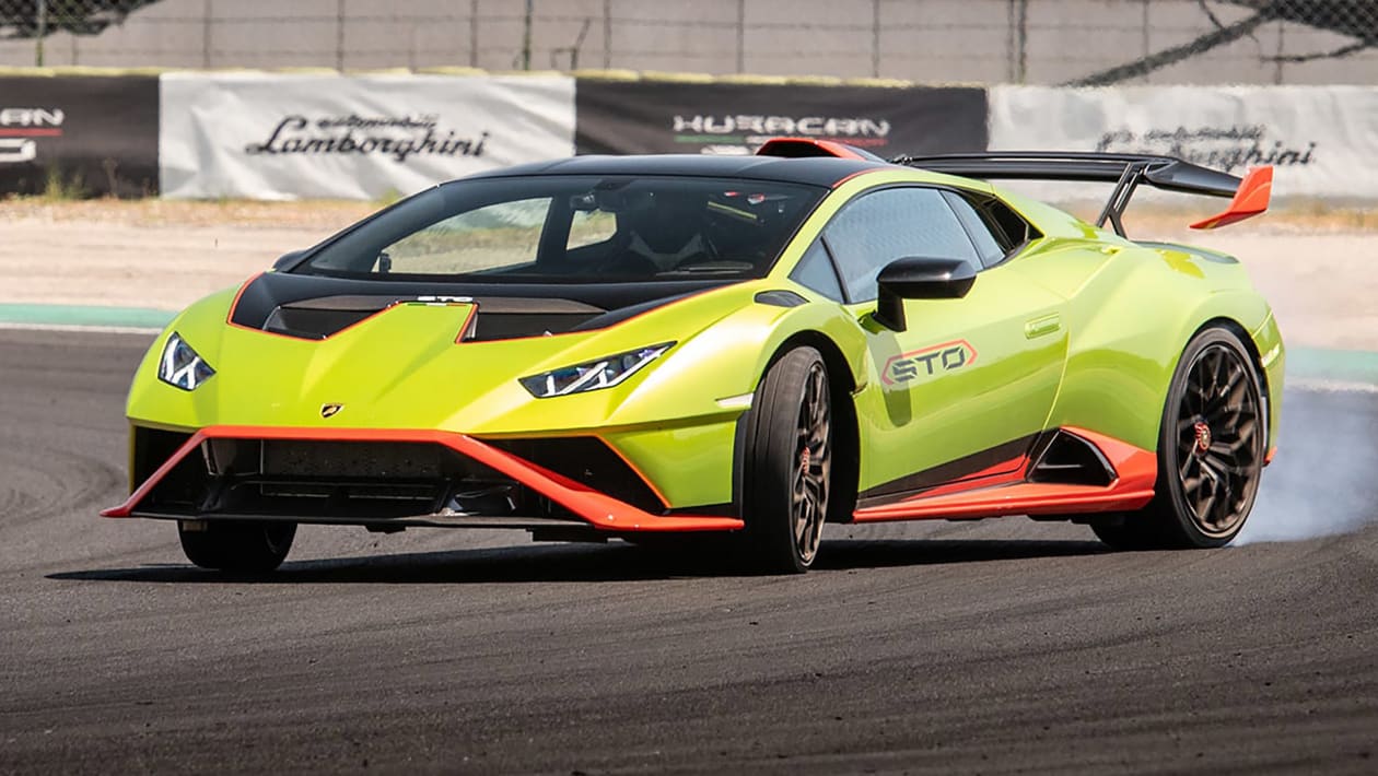 Lamborghini Huracan Sto 2021 Review Ultimate V10 Lambo To Take On Mclaren 765lt Evo