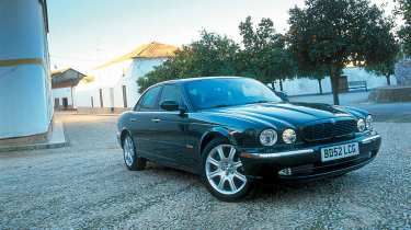 Jaguar XJ