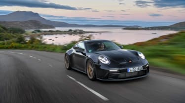 Porsche 911 GT3 Touring eCoty – front tracking