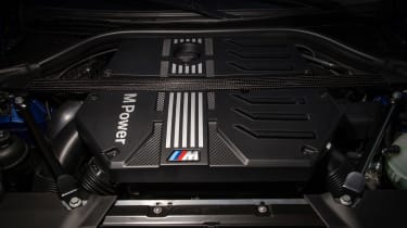 BMW X3M Competition 2022 – engine
