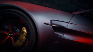 Aston Martin Vantage S details
