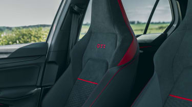 Volkswagen Golf GTI Clubsport 45 – seats