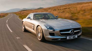 Mercedes-AMG SLS