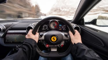 Ferrari GTC4 Lusso T - interior