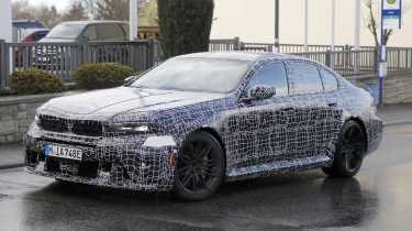 BMW M5 facelift 2027