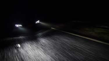 Audi R8 LMX night drive - lights