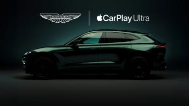  Aston Martin Apple CarPlay Ultra