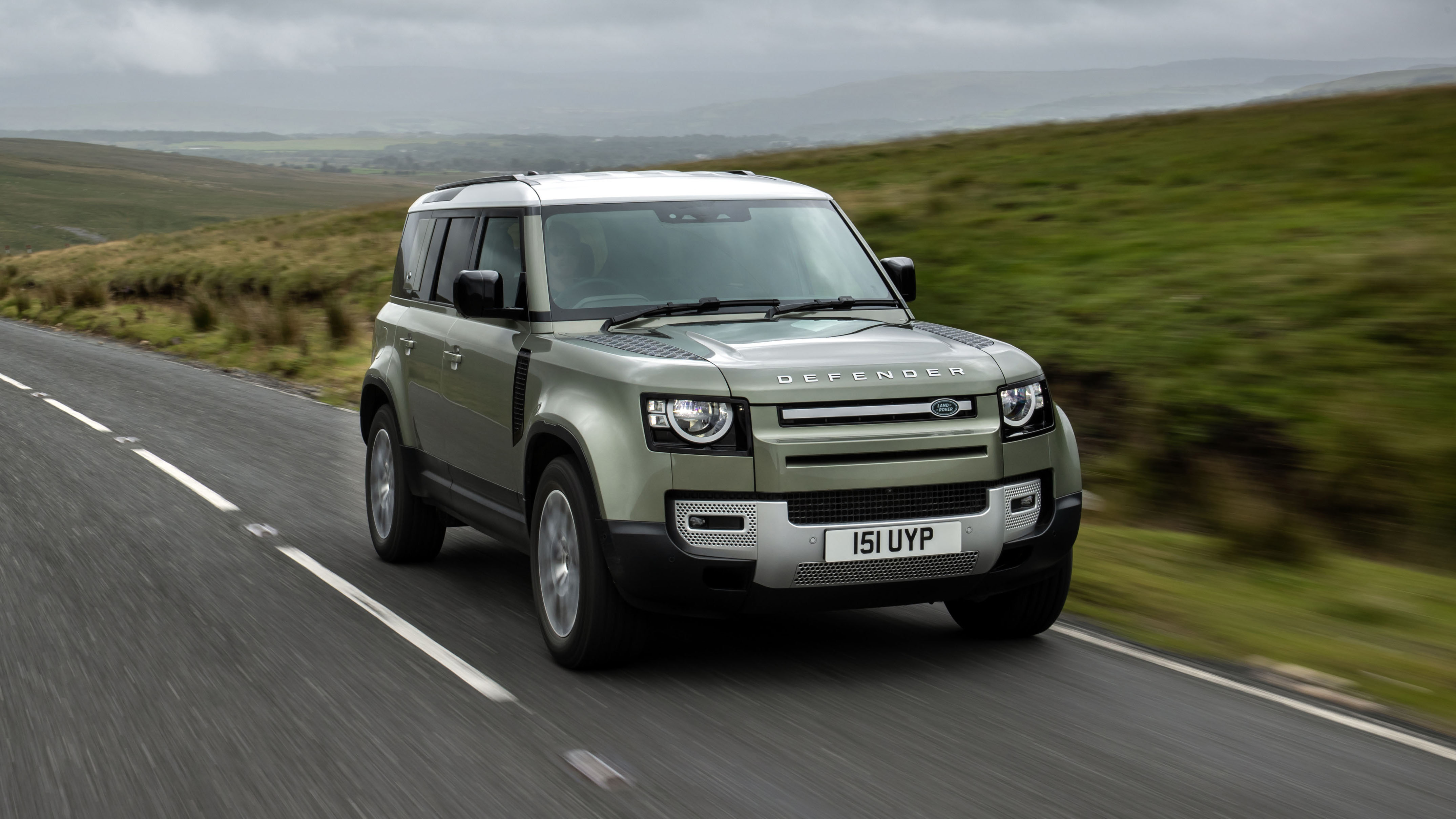 Verlengen mei Verval Land Rover Defender review – an icon reborn 2023 | evo