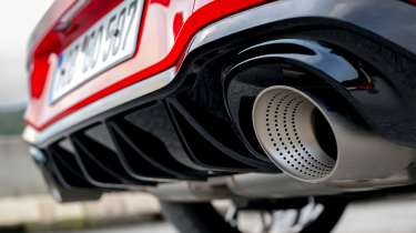 Volkswagen Golf GTI Edition 50 – tailpipe