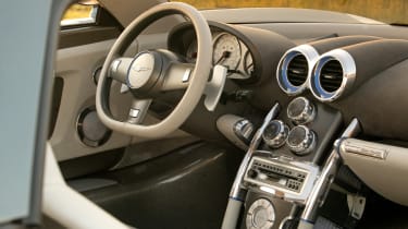 Chrysler ME Four-Twelve – interior
