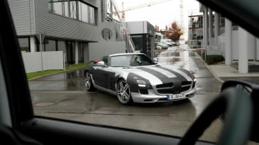 Mercedes SLS roadster spy pics