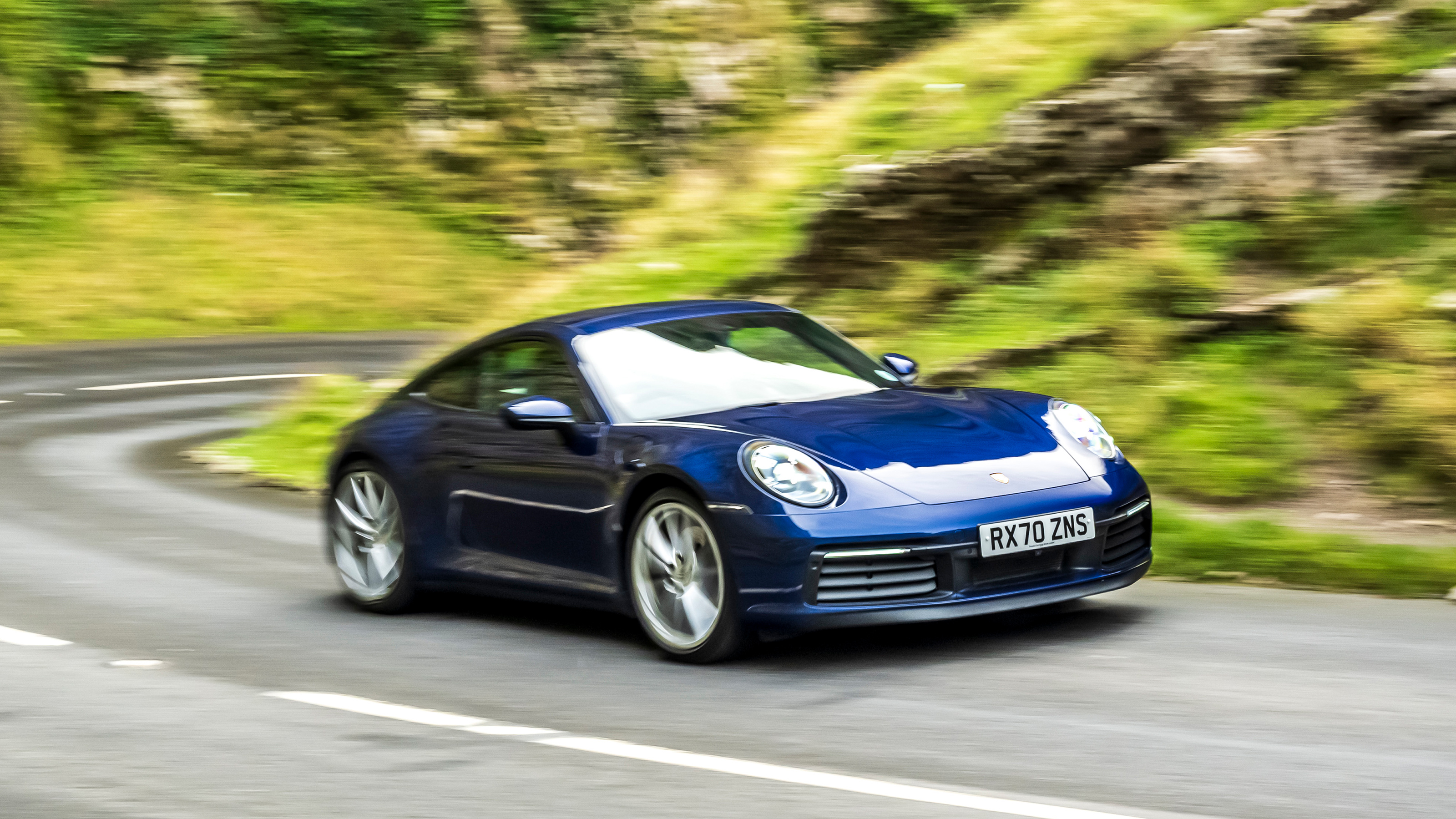 Porsche 911 review - performance and 0-60 time | evo