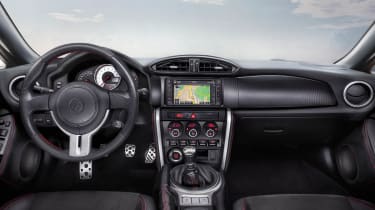 Toyota GT 86 rear-drive coupe interior