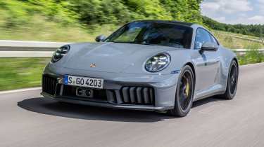 Porsche 911 Carrera GTS T-Hybrid