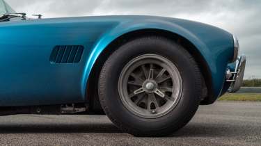 AC Cobra 289 wheel
