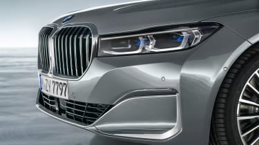 2019 BMW 7-series - nose