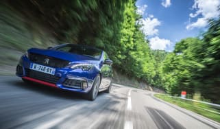 Peugeot 308 GTi by Peugeot Sport - front driving