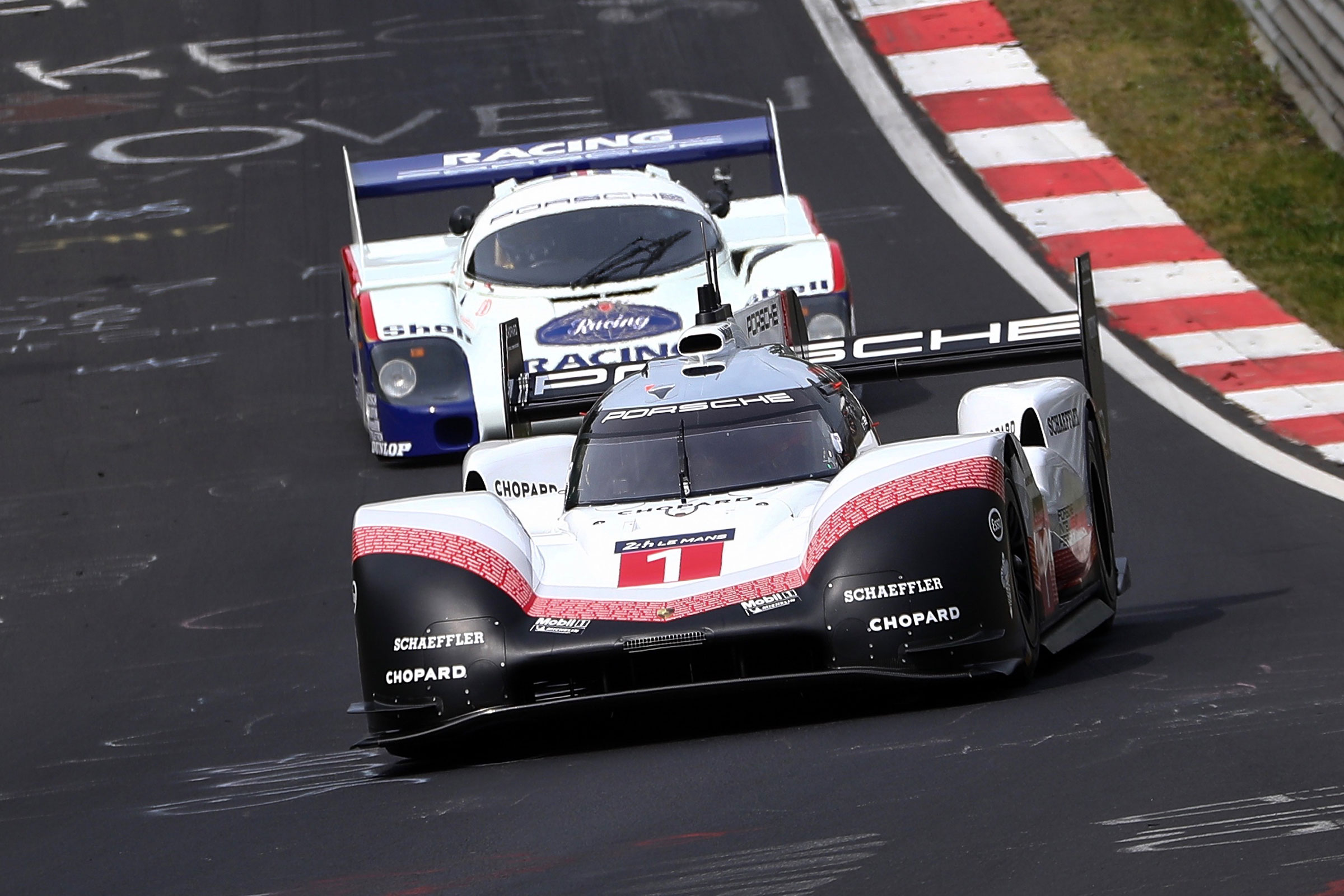 Porsche 919 Evo officially laps the \u0027Ring in 519.5 smashing