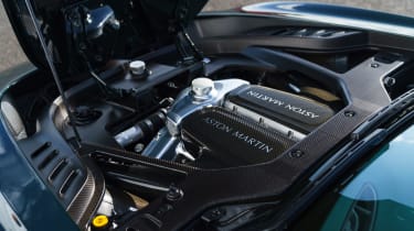 Aston Martin Victor – engine