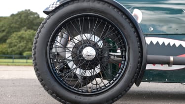 Odd balls - Morgan wheel