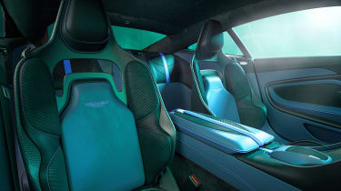 Aston Martin DBS770 – seats