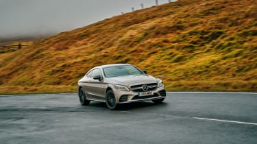 Mercedes-AMG C43 Coupe 2018 review - front cornering