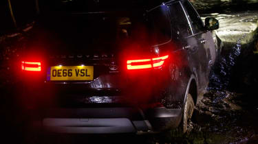 Land Rover Discovery - rear