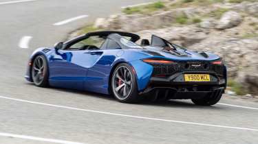 McLaren Artura Spider