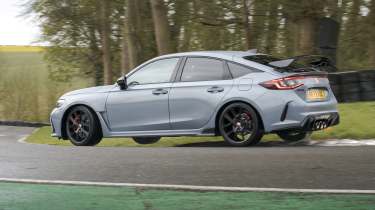 Ford Focus ST Track Pack v Honda Civic Type R