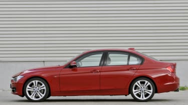F30 BMW 3-series 328i side profile