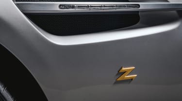 Aston Martin V12 Vantage Zagato R-Reforged badge