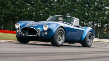 AC Cobra 289 front