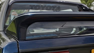 Toyota MR2 Mk1 – rear wing