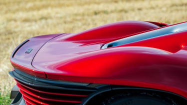 Ferrari SP3 Ionia – rear haunch