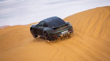 Porsche 911 Dakar – rear
