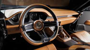 Aston Martin DBS Ringbrothers Octavia – interior