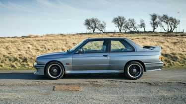 BMW E30 M3 – side
