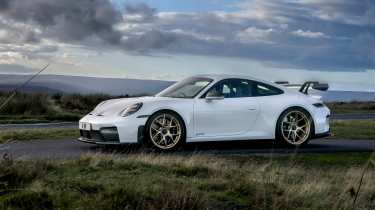 Porsche 911 GT3 – side