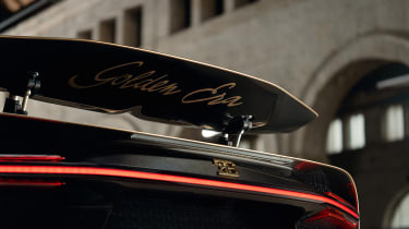 Bugatti Chiron Golden Era – rear wing