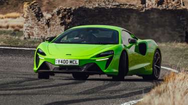 McLaren Artura – front
