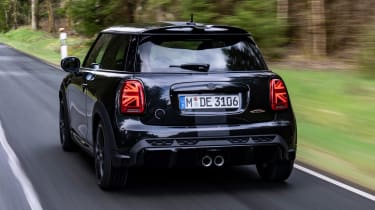 Mini JCW 1to6 Edition – rear tracking
