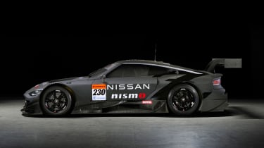Nissan Z GT500 racer – side