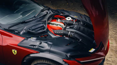 Ferrari Purosangue engine
