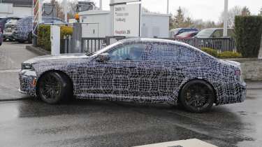 BMW M5 facelift 2027