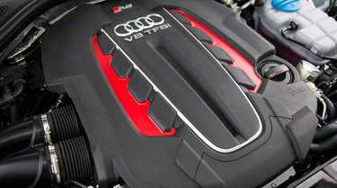 Audi RS6 engine