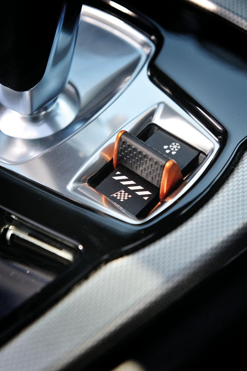 Porsche 911 Cabriolet v Jaguar F type Dodge Concept Car shot with Nikon CLS