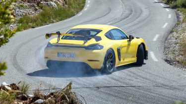 Porsche Cayman GT4 RS